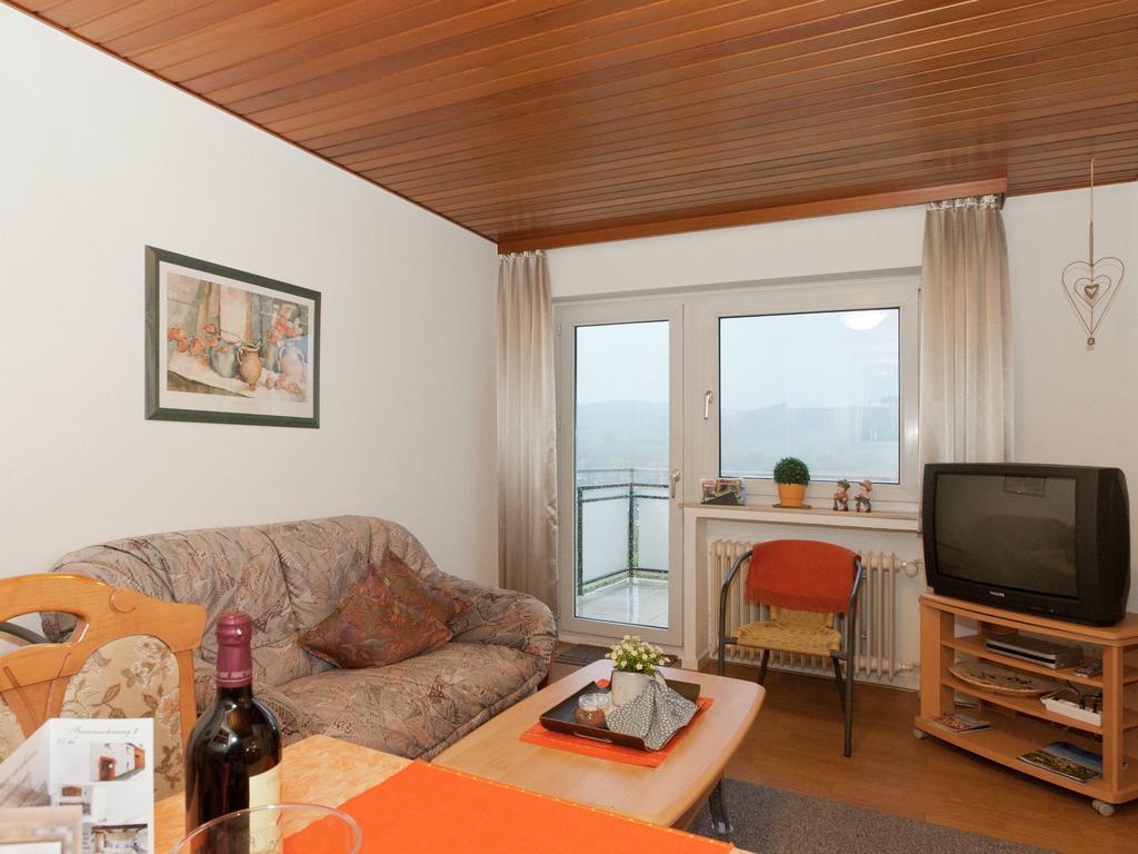 Serene Apartment In Meschede With Balcony Grevenstein Buitenkant foto